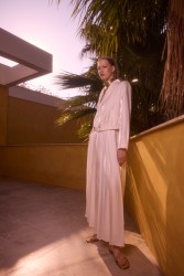 FLORENCIA EKRU TAKIM - Thumbnail